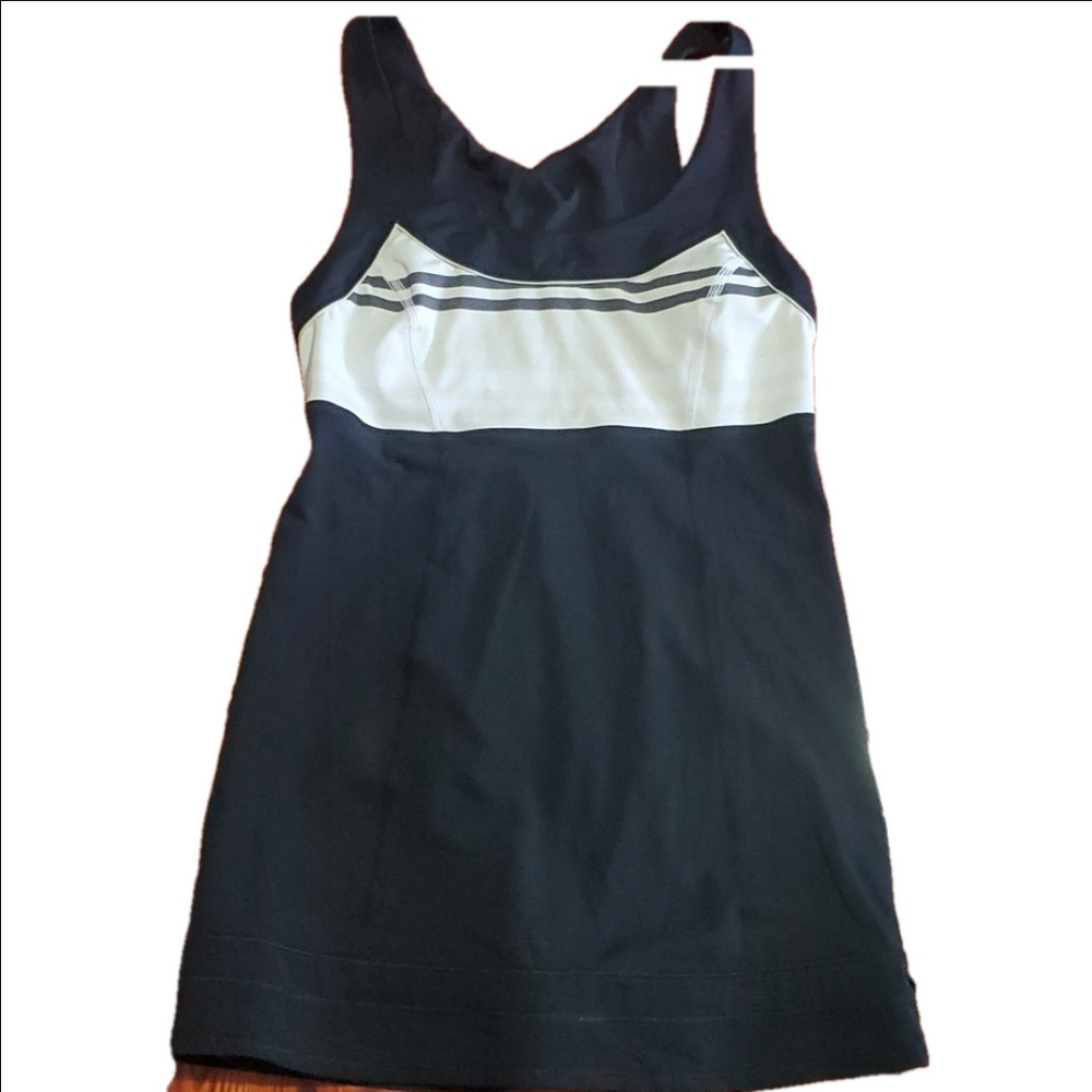 Lululemon tank top size 2